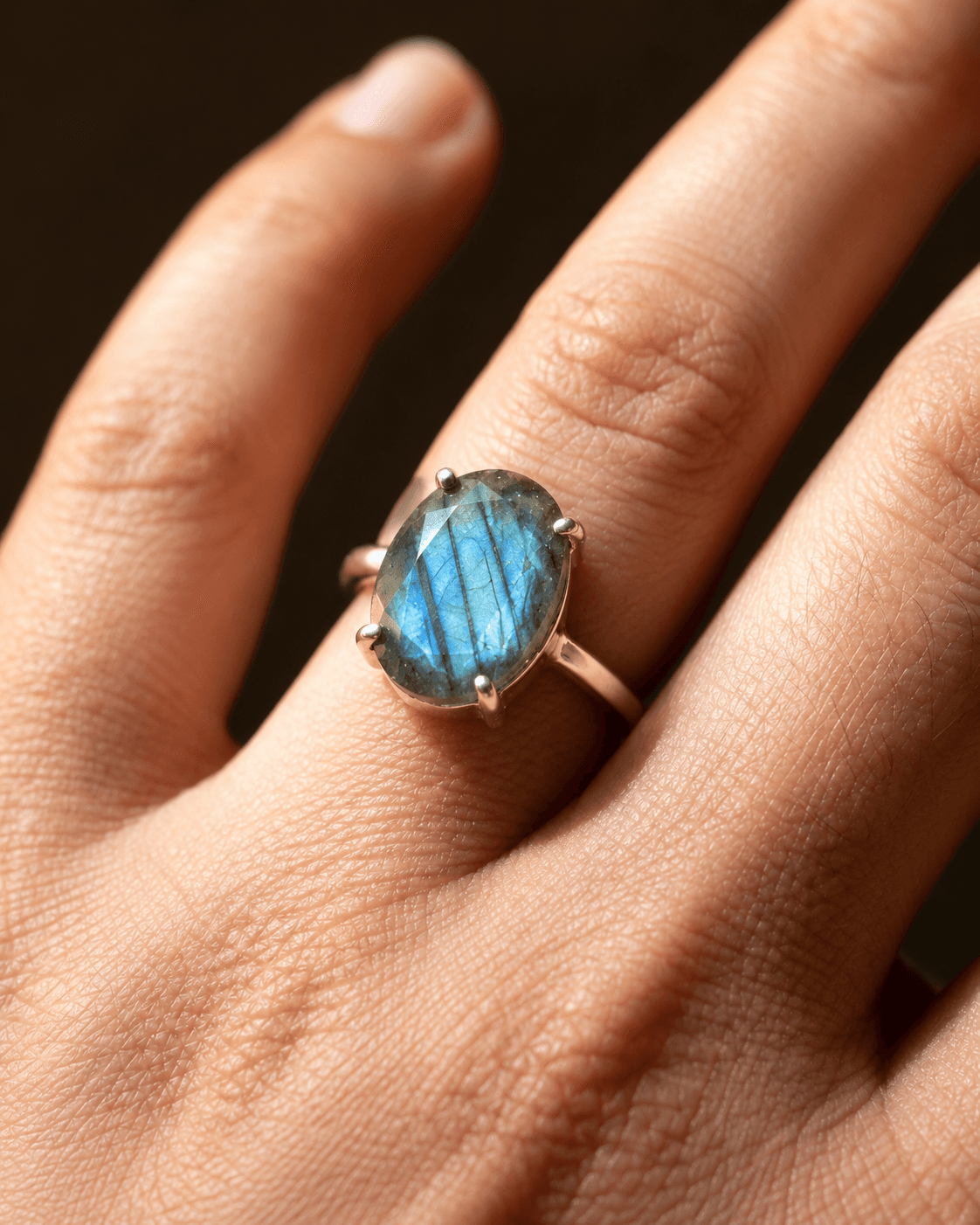 Labrarorite Ring — thumbnail 3